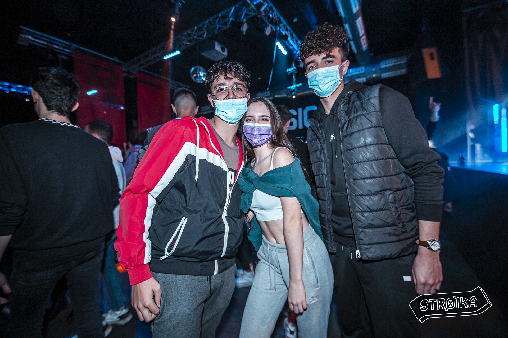 03-04 STROIKASESSIONS 6