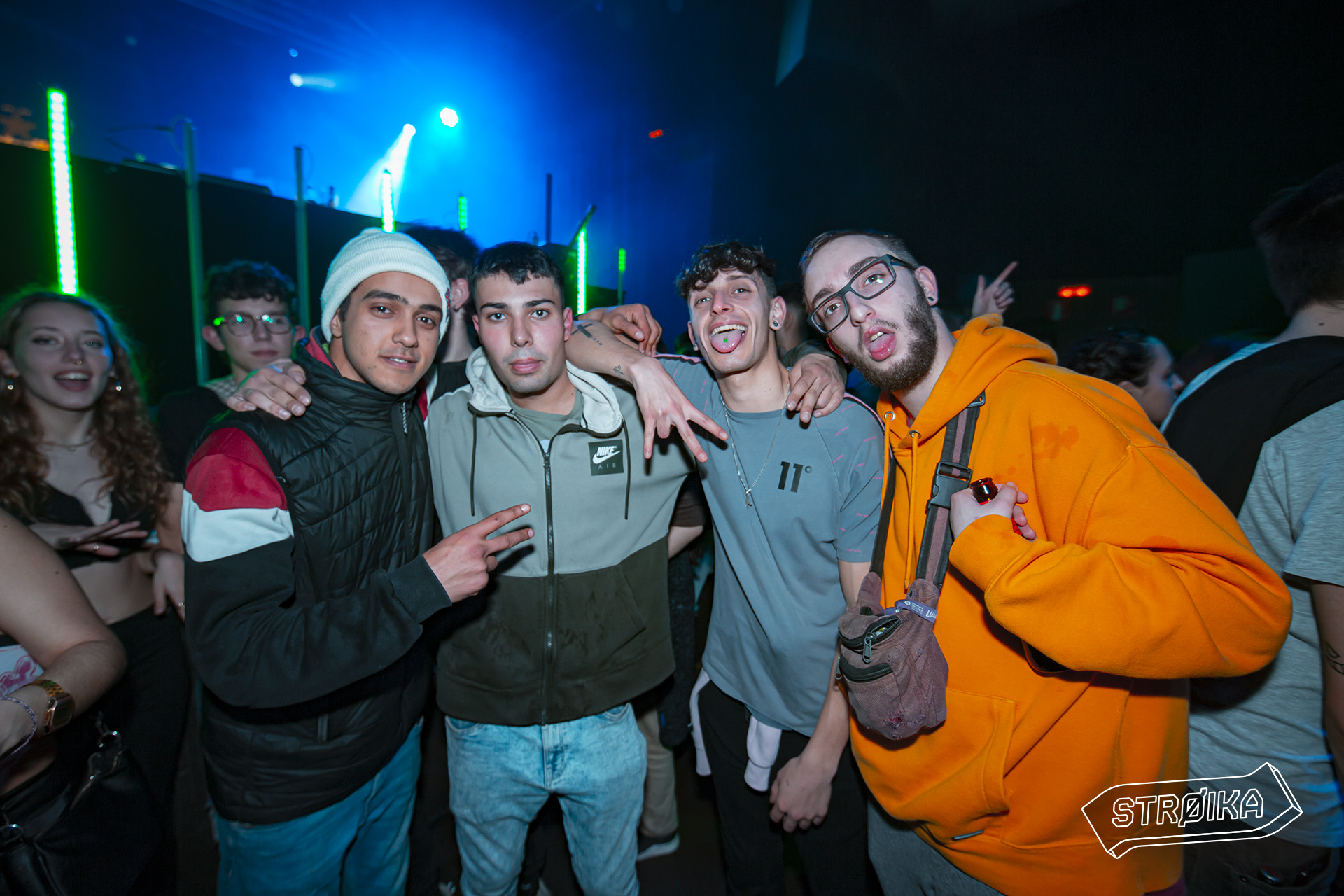 -12 STROIKA 00108