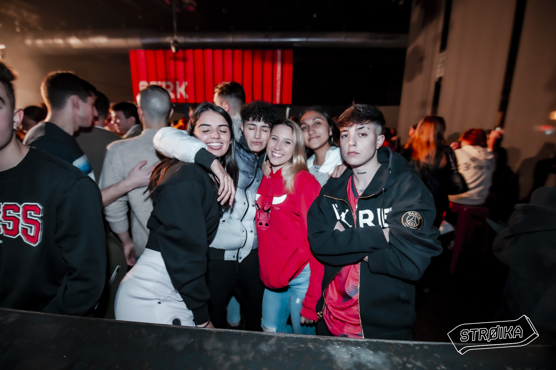 -12 STROIKA 0011