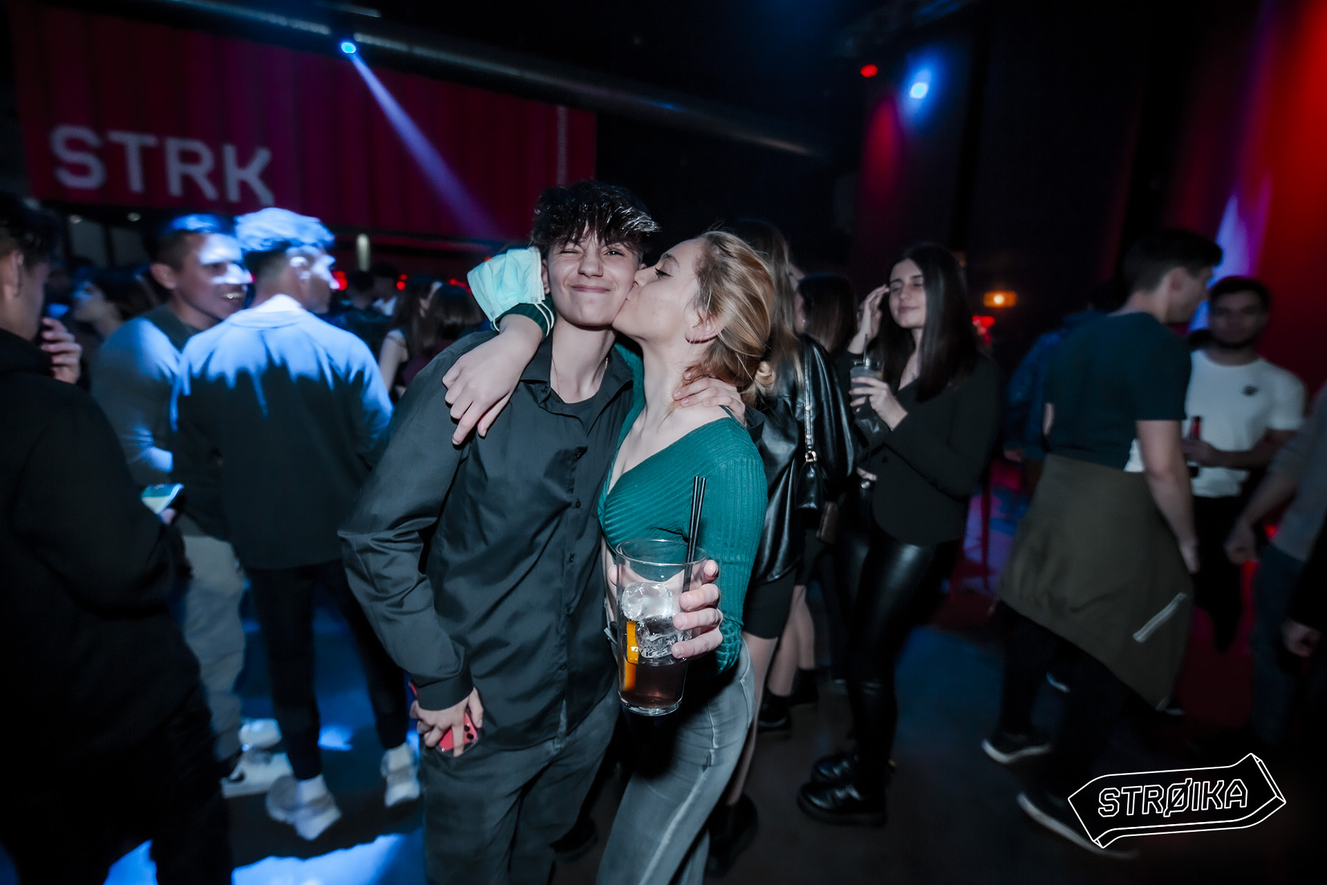 -12 STROIKA 0013