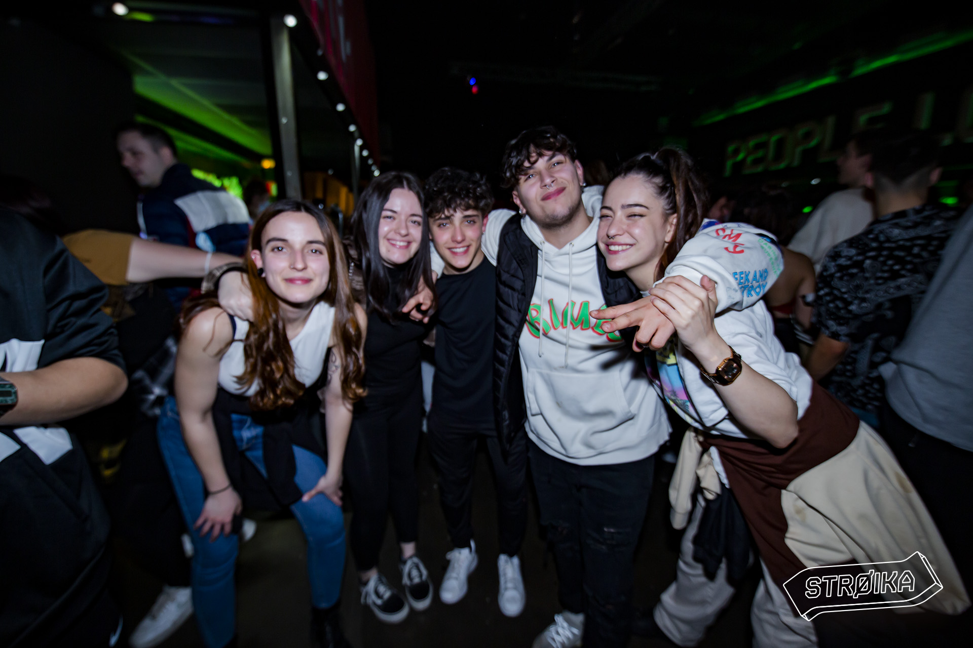 -12 STROIKA 00157