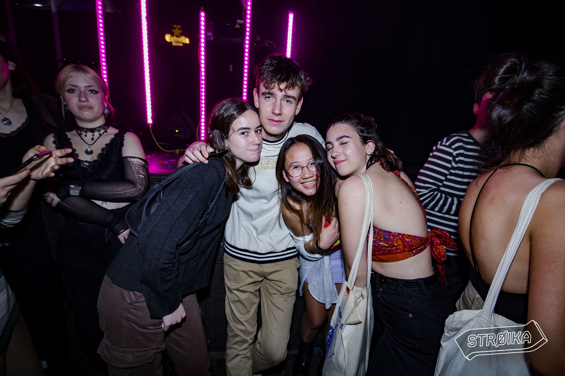 -12 STROIKA 00166