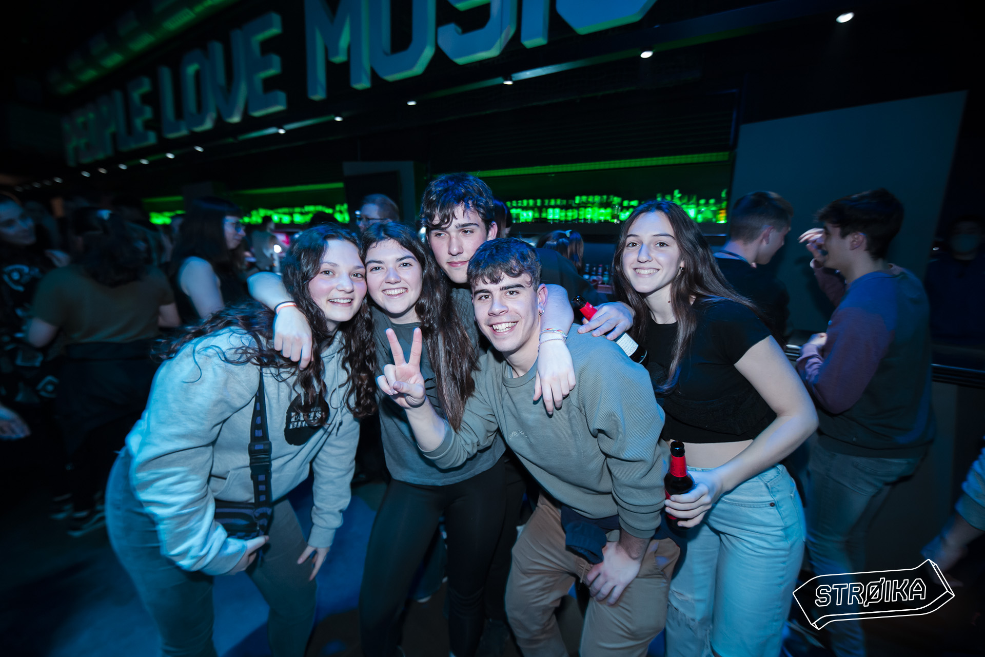 -12 STROIKA 00186
