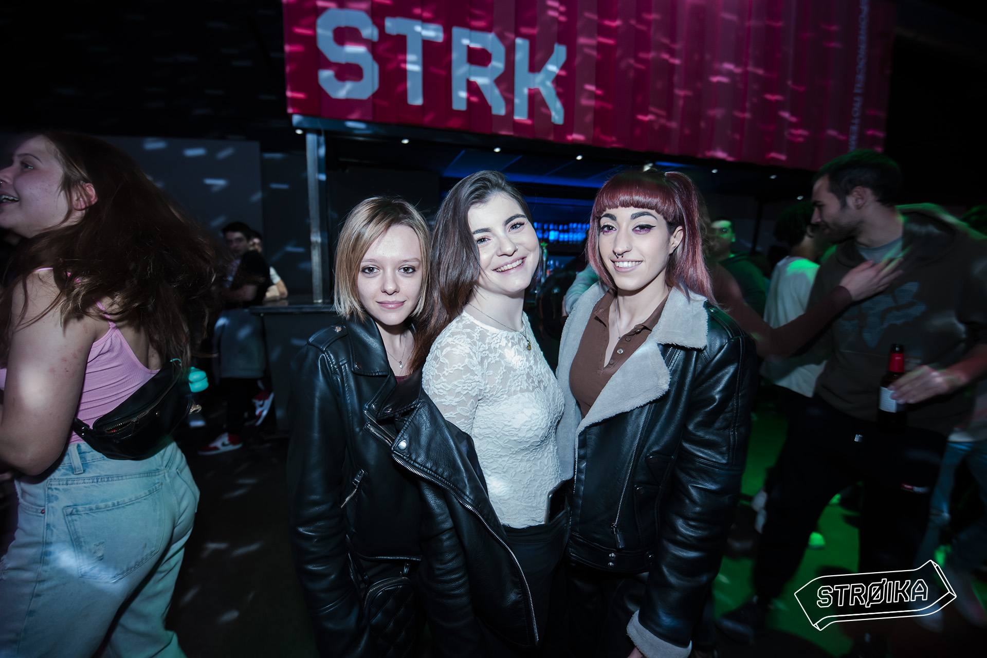 -12 STROIKA 00198