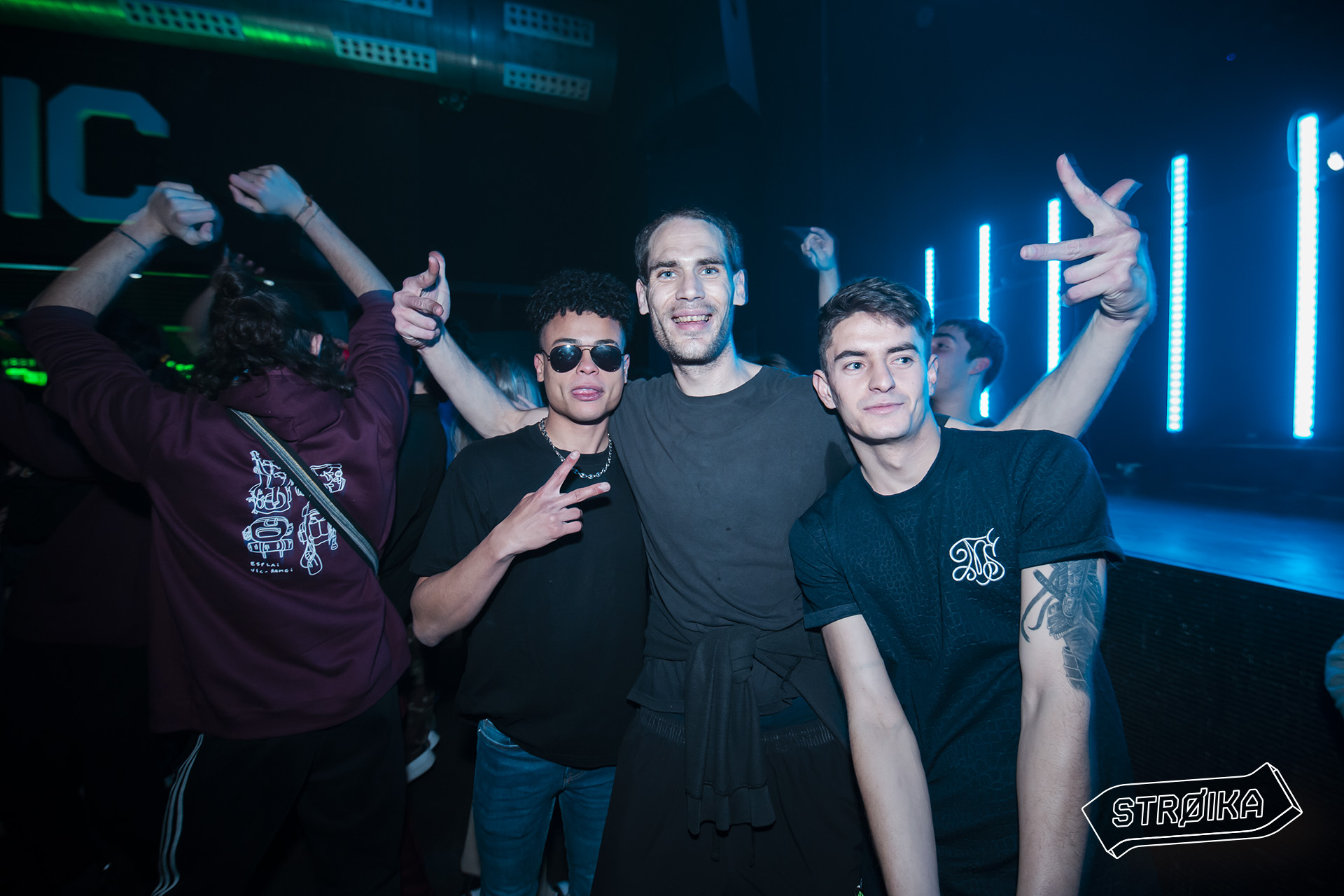 -12 STROIKA 00214