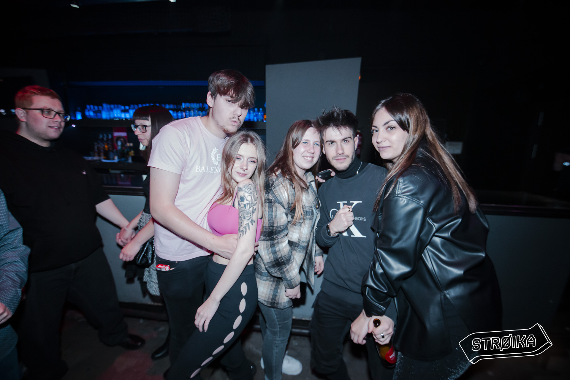 -12 STROIKA 00215