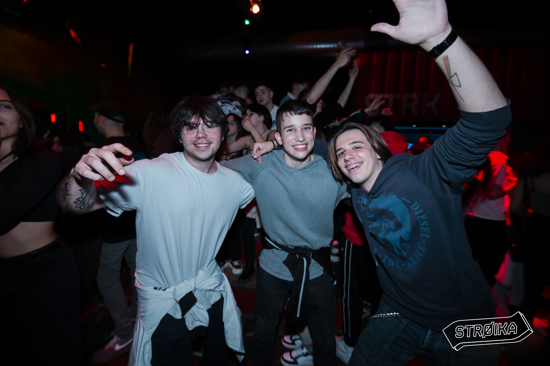 -12 STROIKA 00254