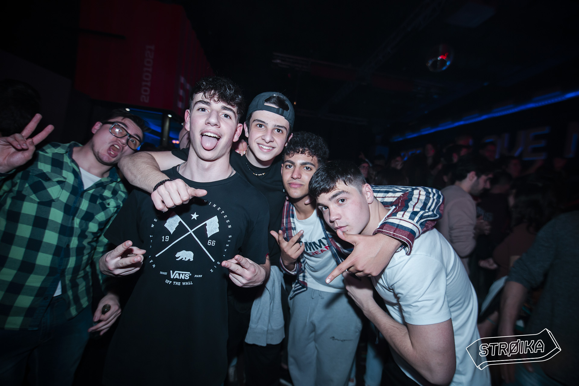 -12 STROIKA 00272