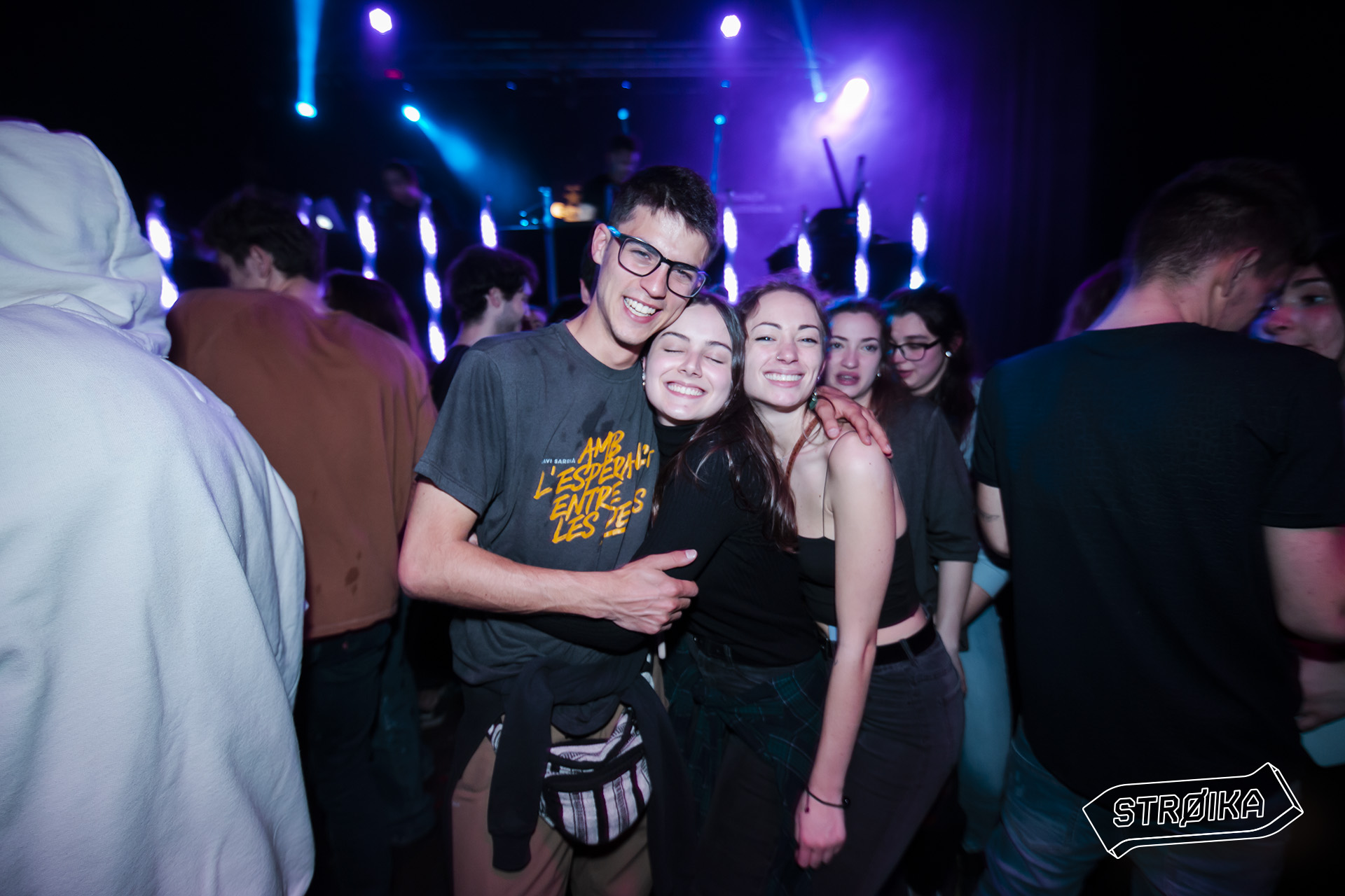 -12 STROIKA 00274