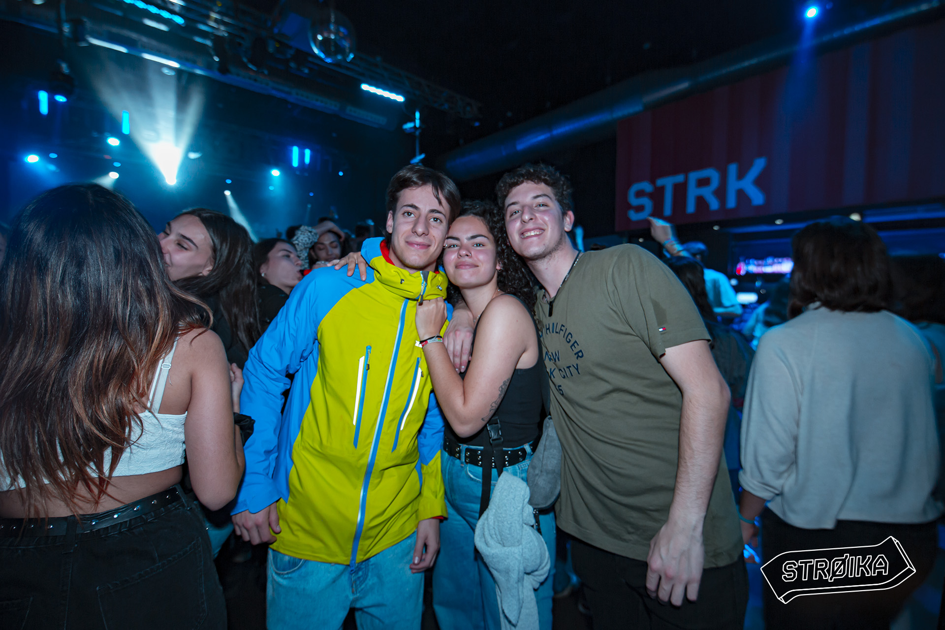 -12 STROIKA 0092