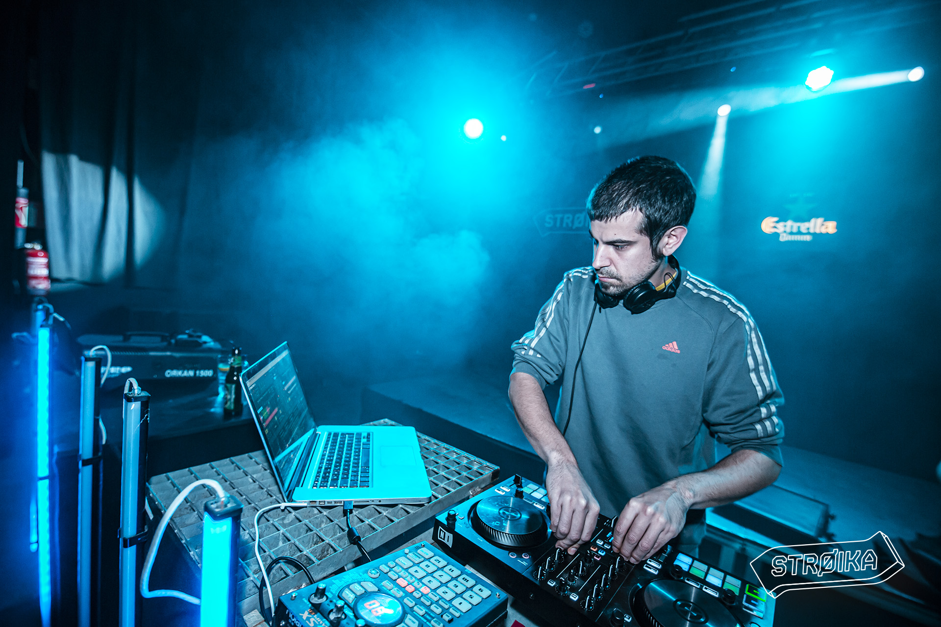 01-02 STROIKASESSIONS 076