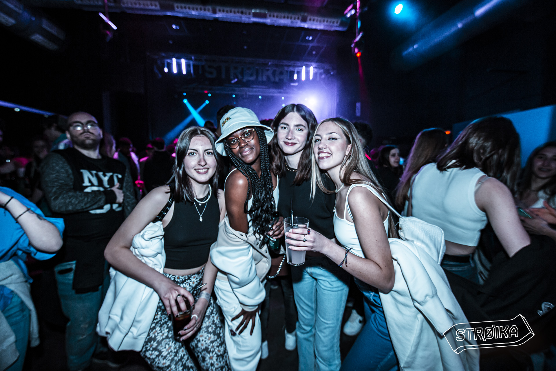 01-02 STROIKASESSIONS 083