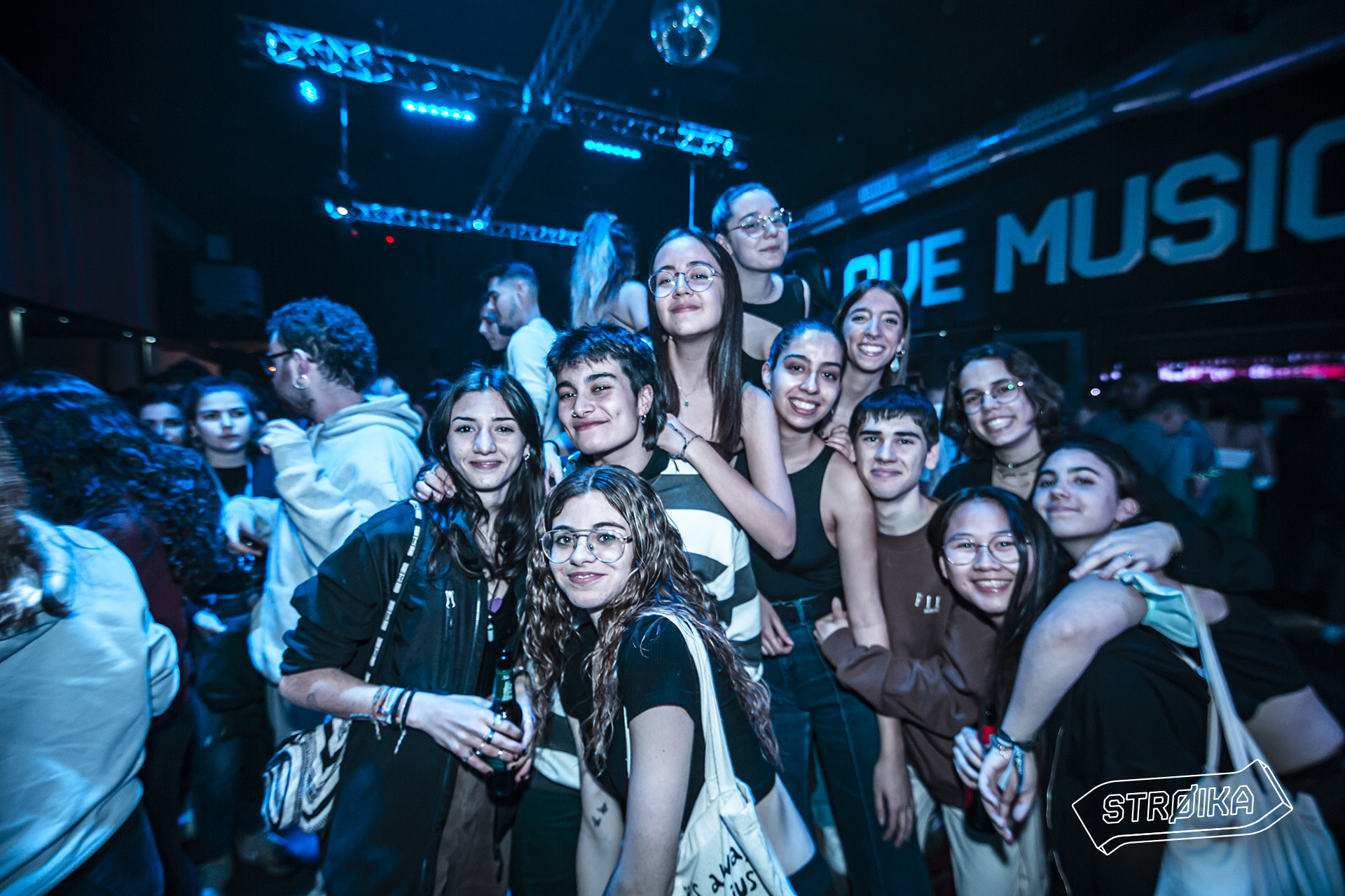 01-02 STROIKASESSIONS 087