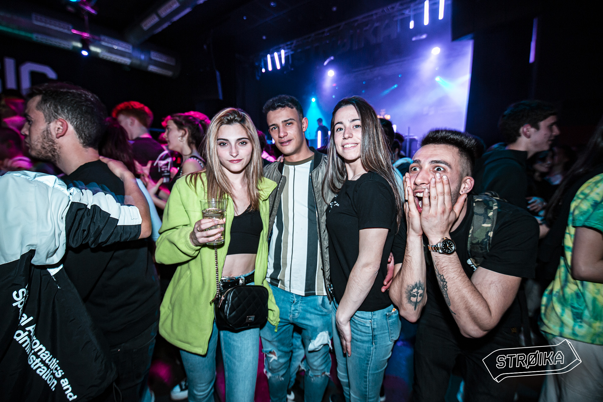 08-09 STROIKA 0102