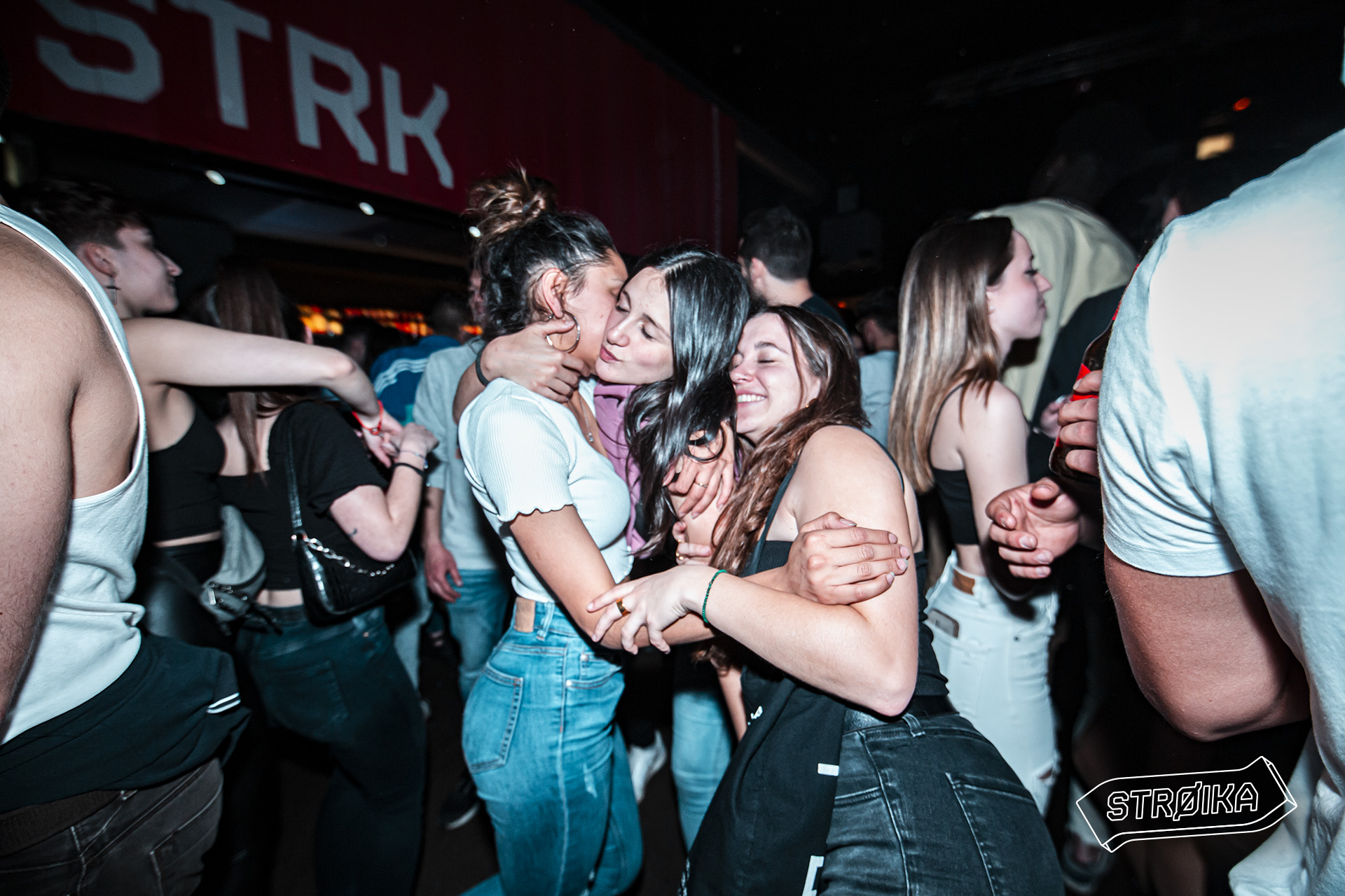 08-09 STROIKA 0116