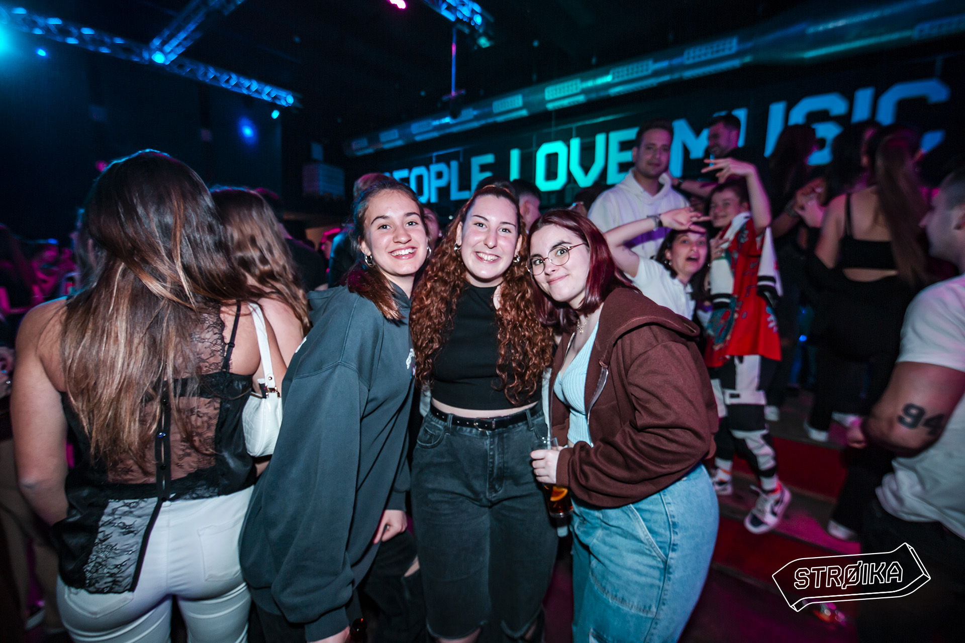08-09 STROIKA 013