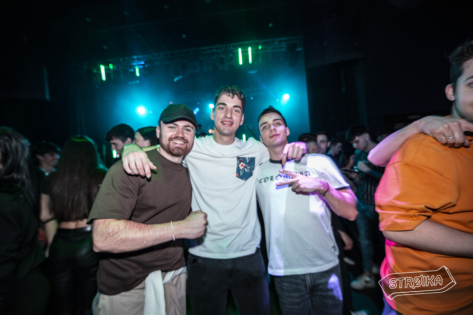 08-09 STROIKA 0132