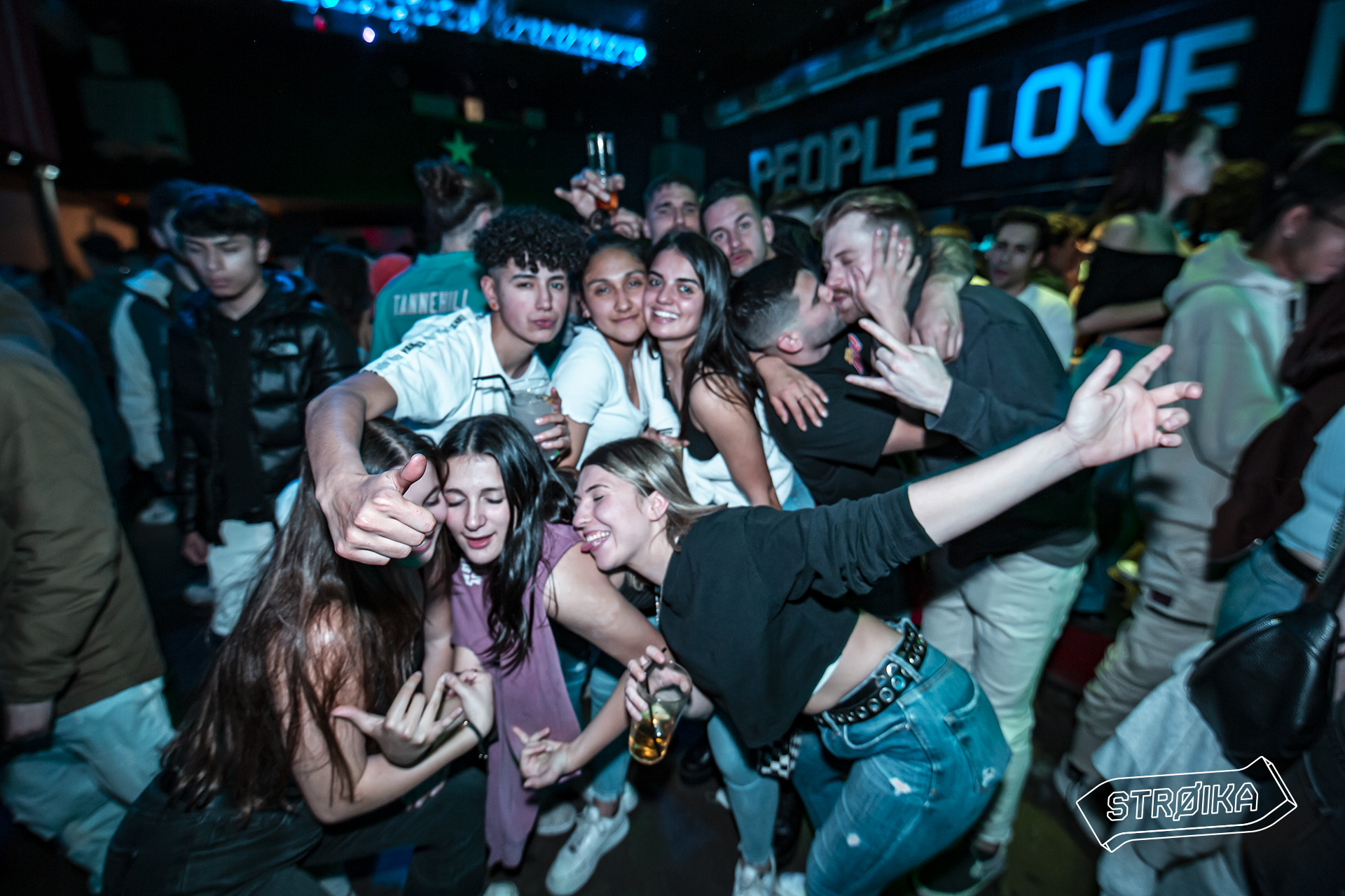 08-09 STROIKA 0135