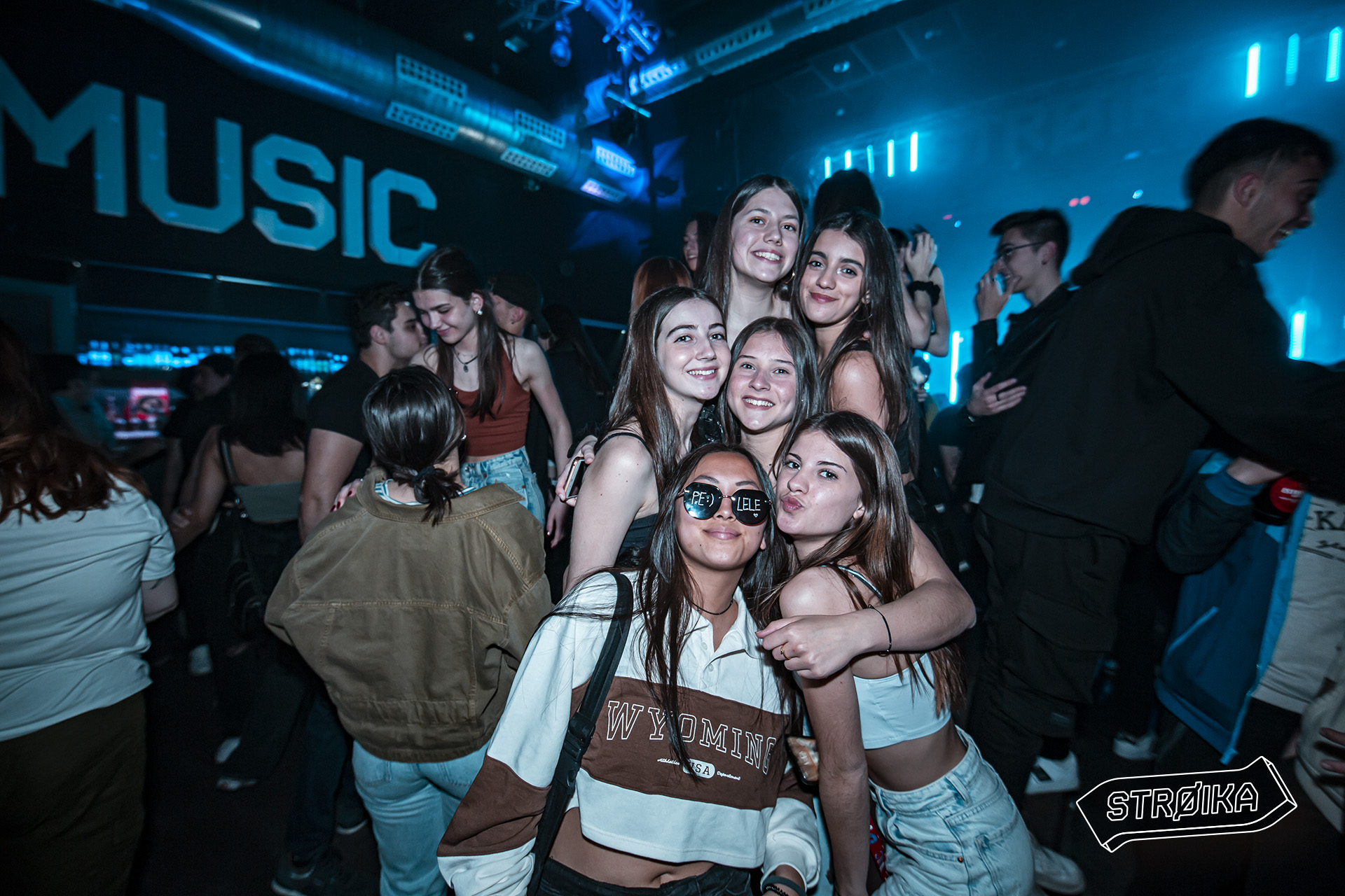08-09 STROIKA 0153