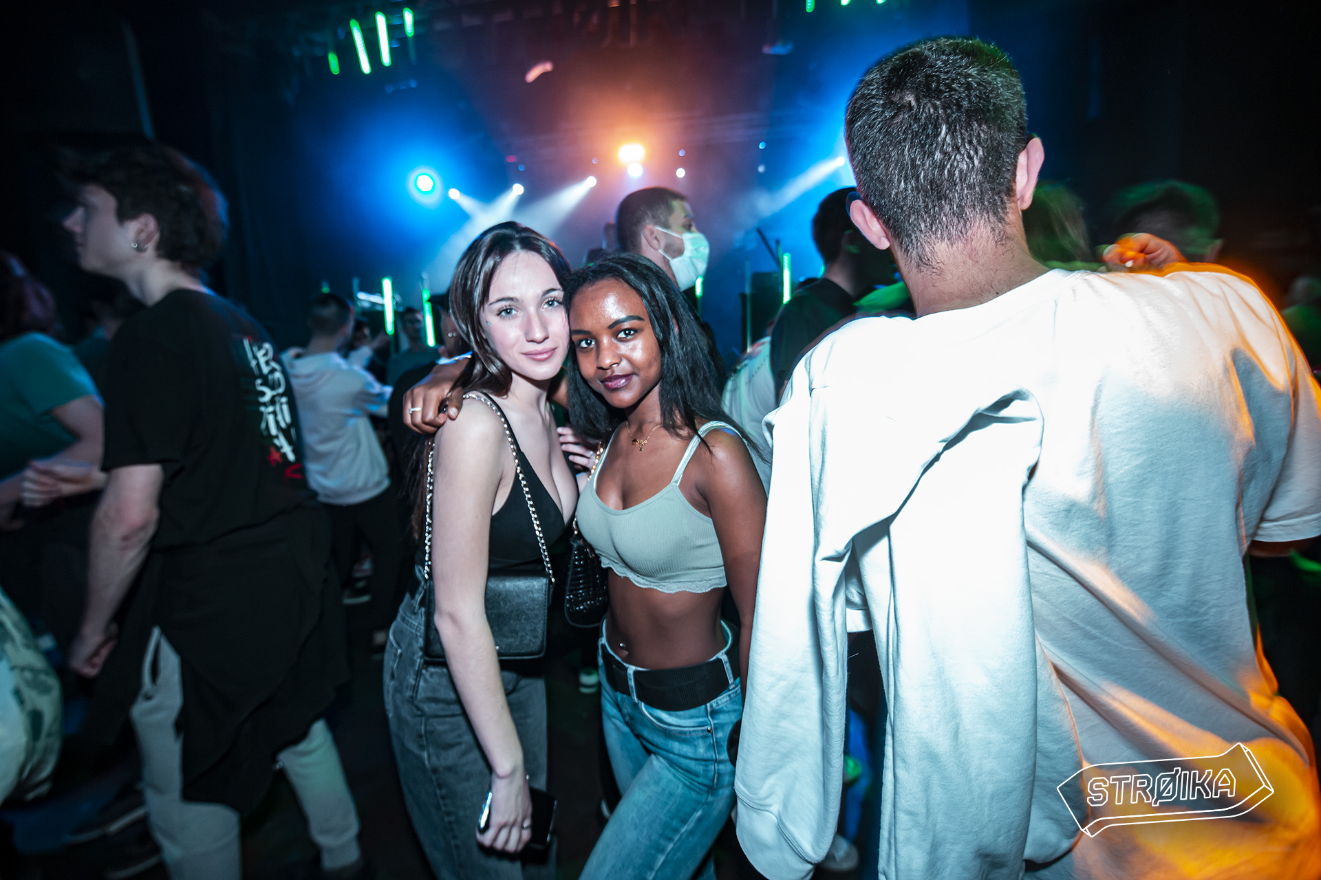 08-09 STROIKA 0176