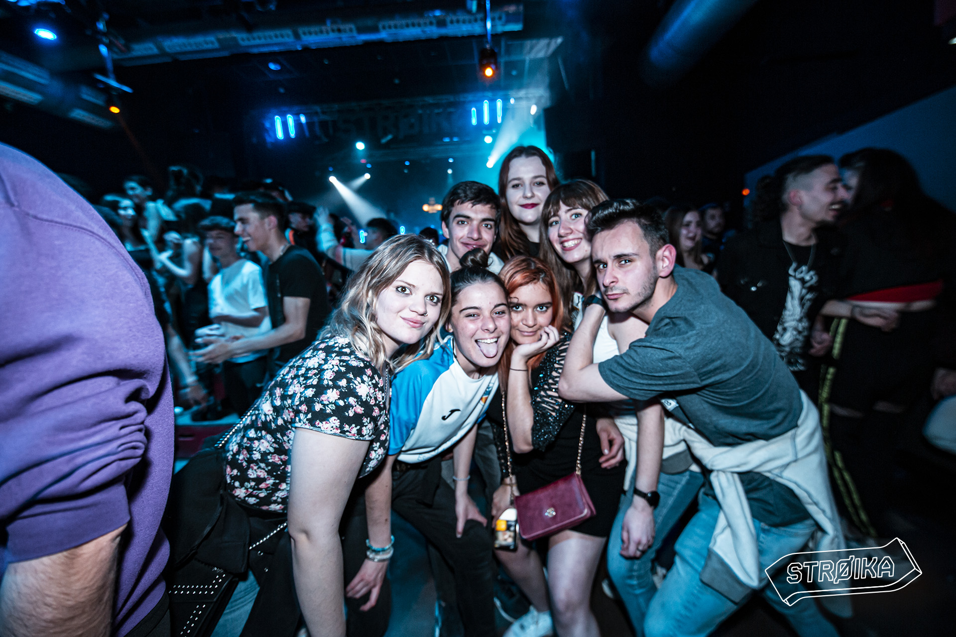 08-09 STROIKA 0189