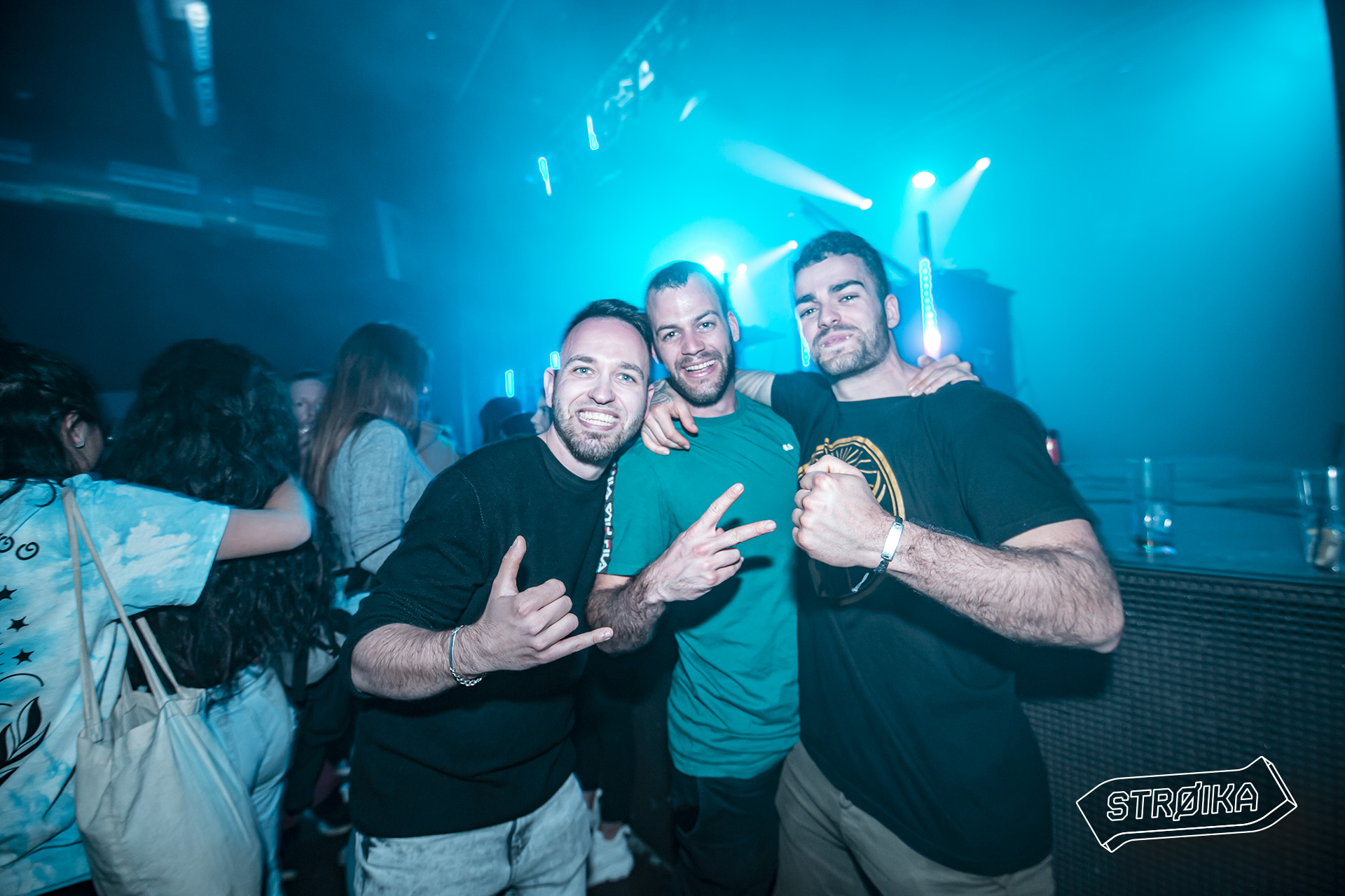 08-09 STROIKA 0210