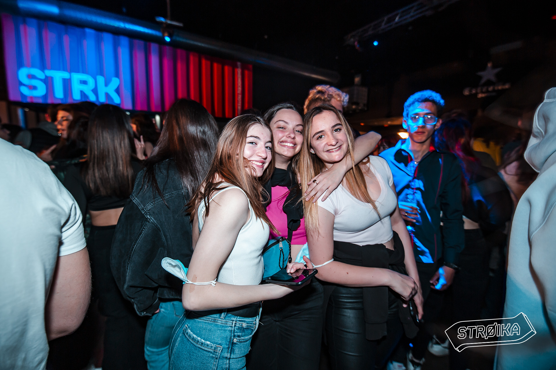 08-09 STROIKA 055