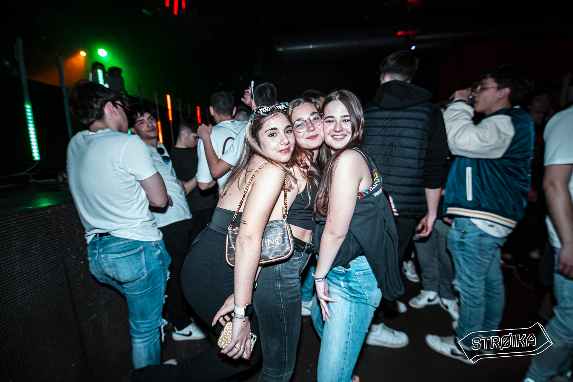08-09 STROIKA 072
