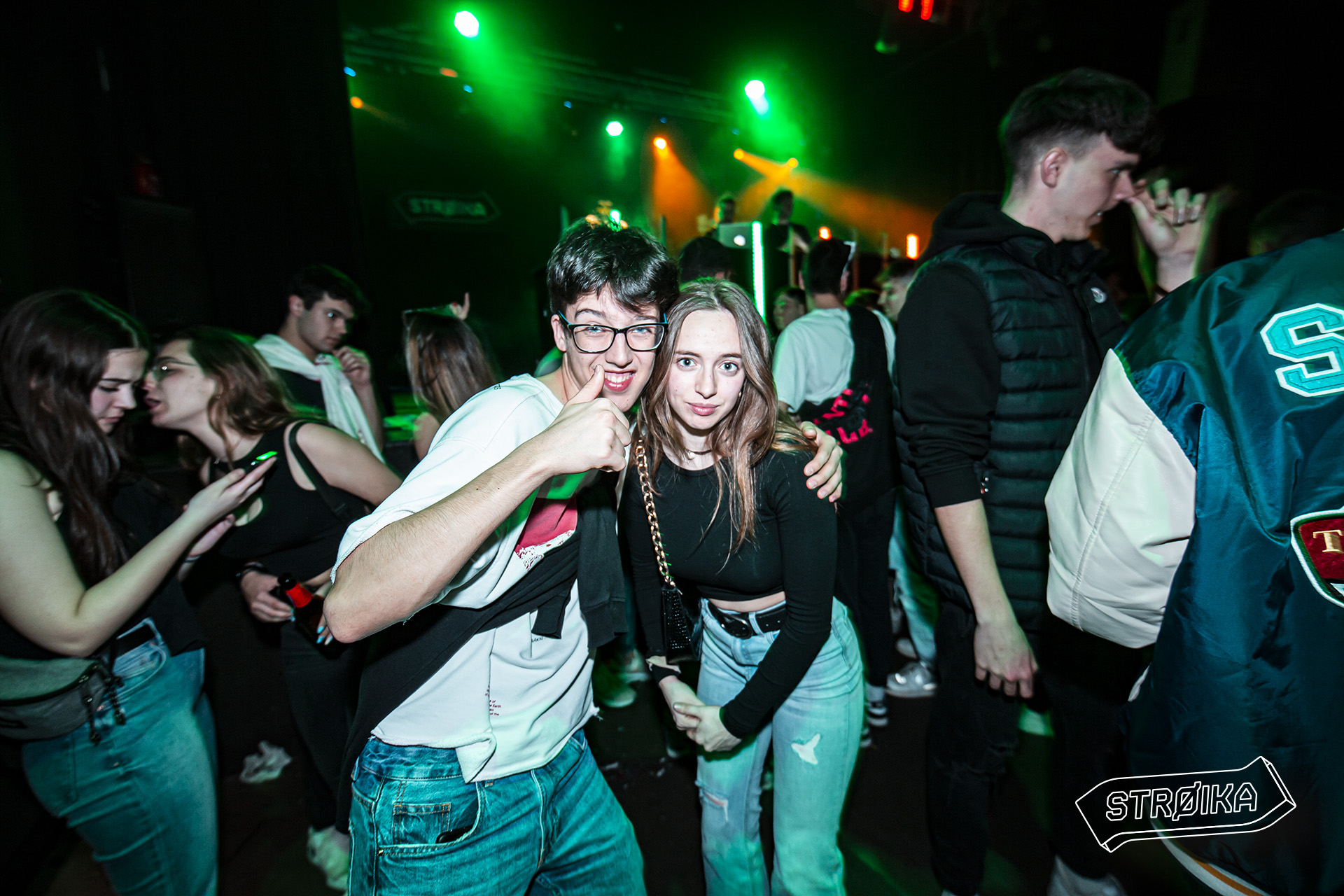 08-09 STROIKA 074